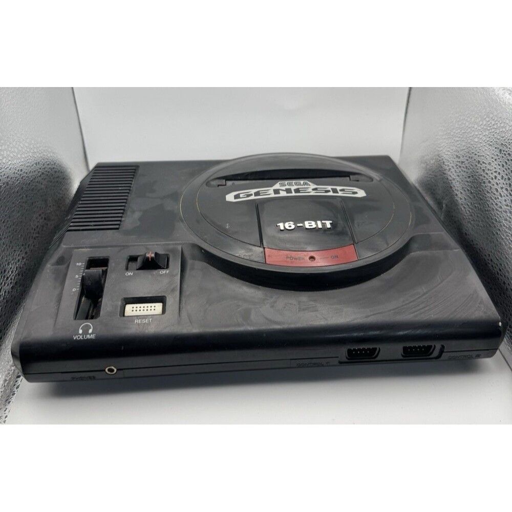 Original Sega Genesis 16 Bit Console For Parts Or Repair Only